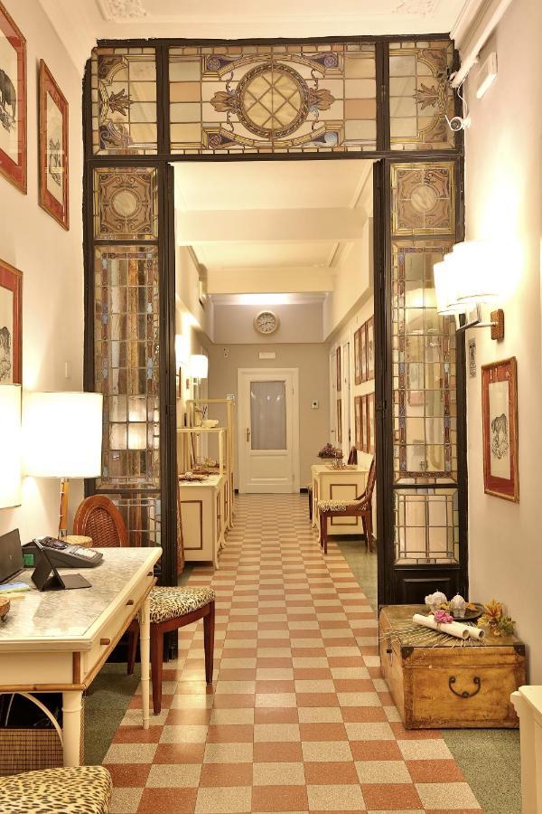 Madama Guest House ฟลอเรนซ์ ภายนอก รูปภาพ