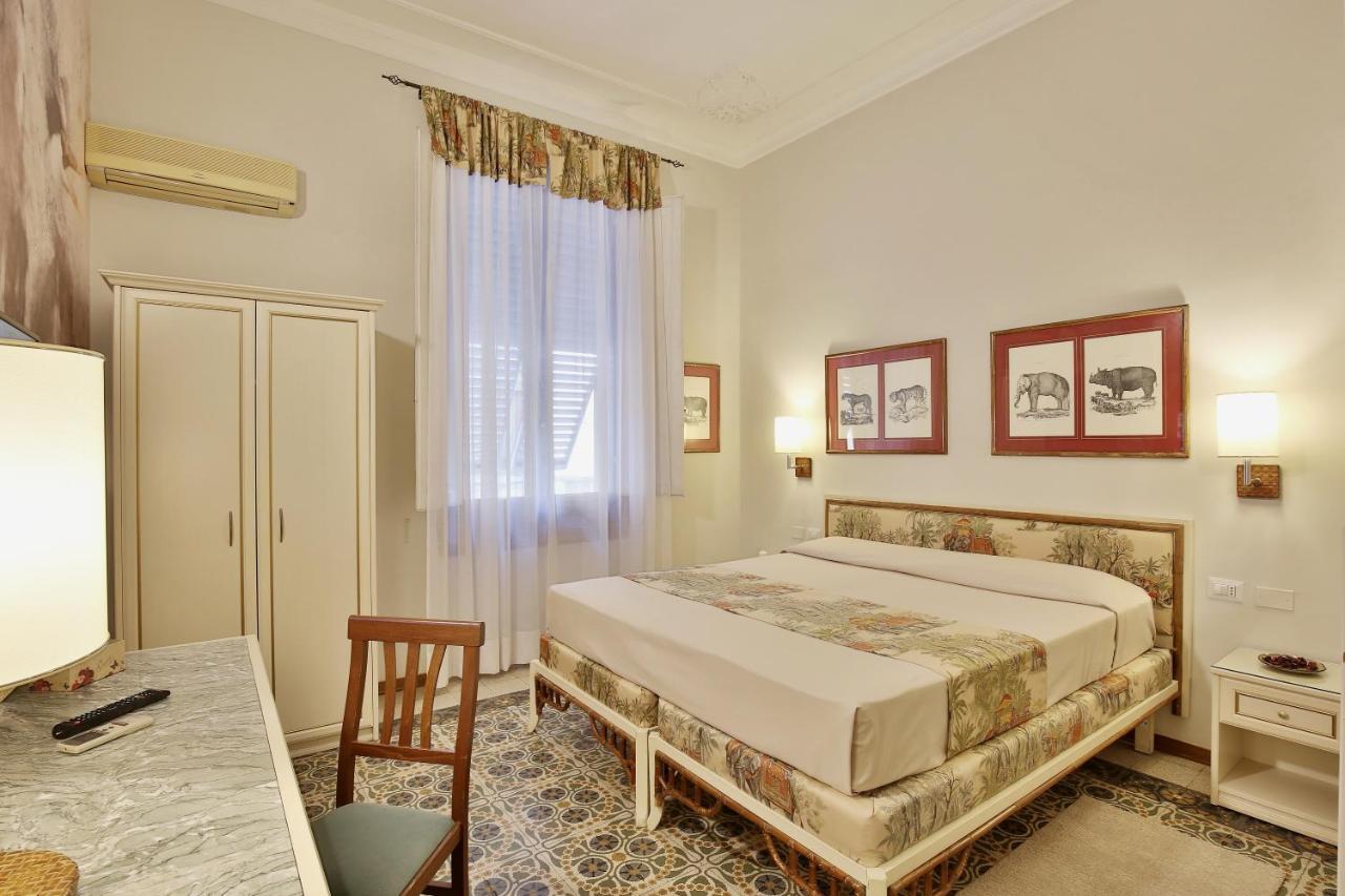Madama Guest House ฟลอเรนซ์ ภายนอก รูปภาพ